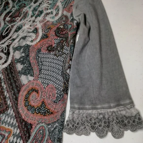 Soft Surroundings Tunic Top Shirt Women Small Gray Paisley Embroidered Lace Trim - Picture 15 of 16